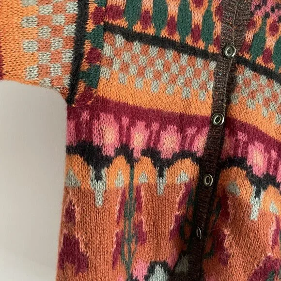 Susan Bristol Sweater VTG Hand Knit Button Cardigan Size M Burnt Orange Brown - Picture 9 of 16